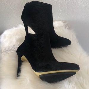 Brand new Faux Fur black booties